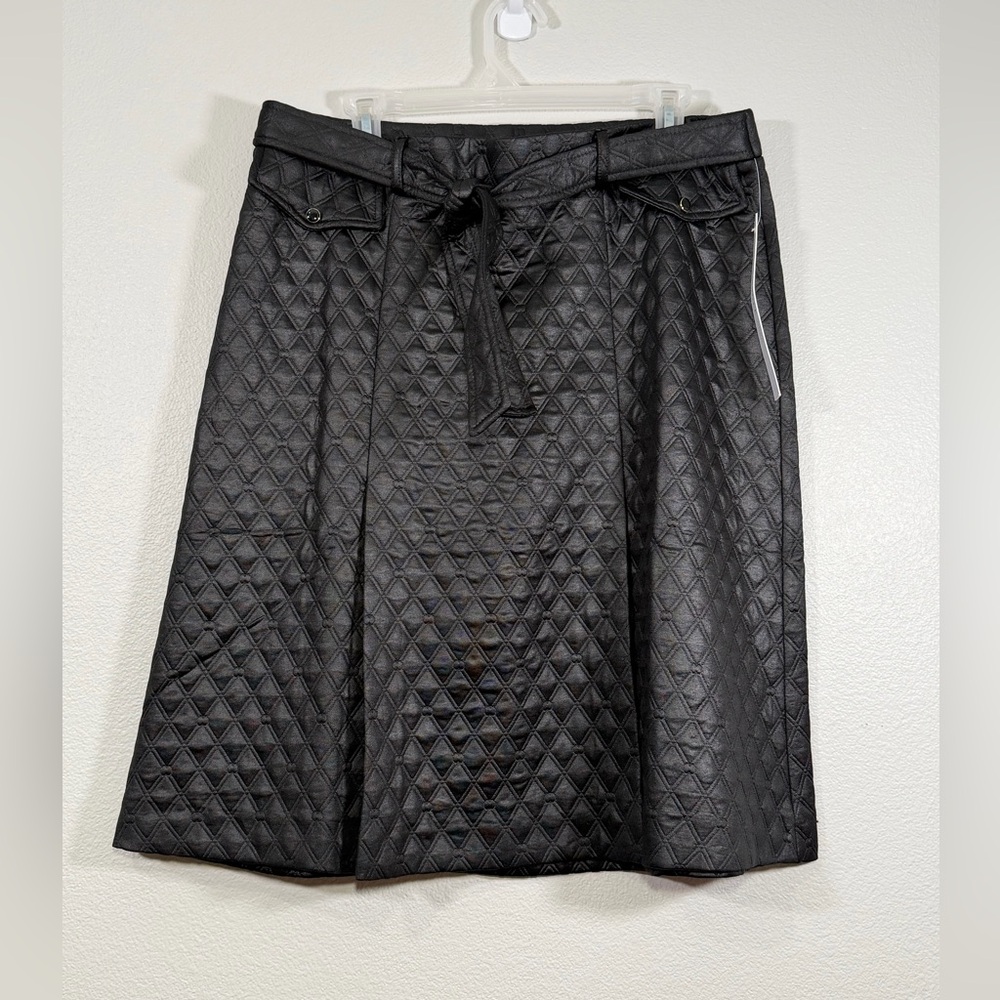 NWT Carole Wren Skirt Black Quilted A-Line Knee Length Pleated With Belt Women L
